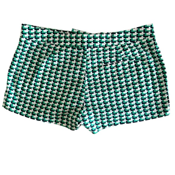 Joie Green and White Geometric Shorts - Picture 6 of 8
